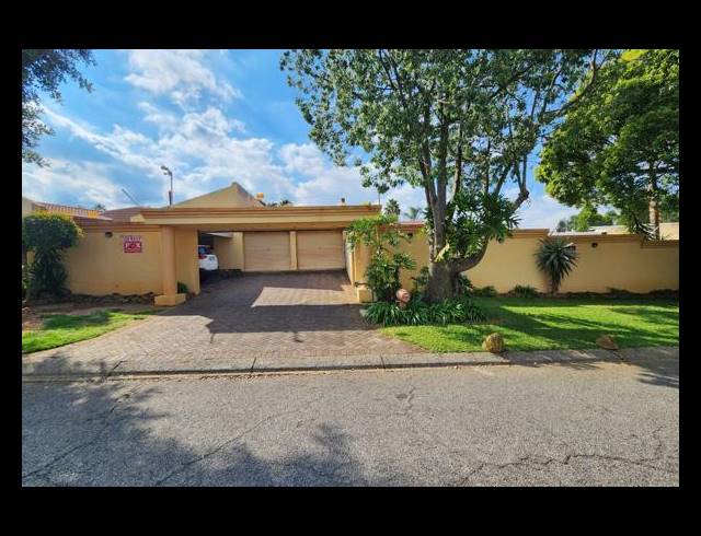 4 BEDROOM HOUSE FOR SALE IN GLENVISTA